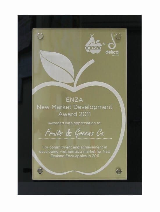Gold engraved plaque