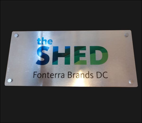 Aluminium plaque